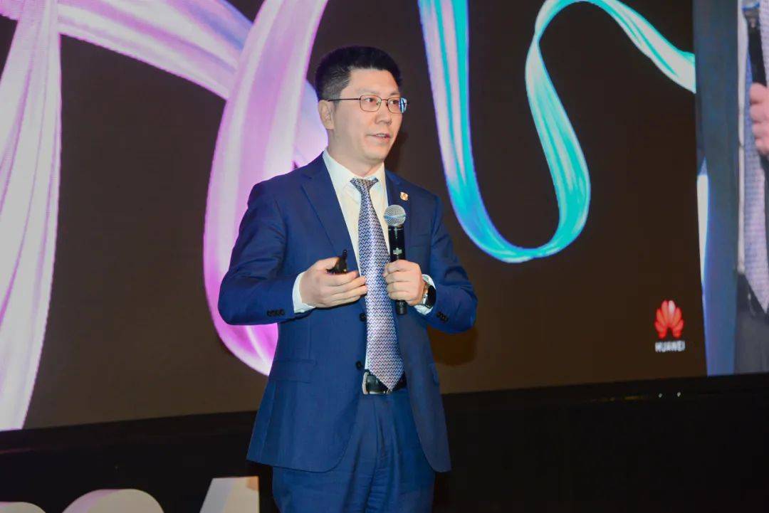 华为面向南部非洲发布星河AI网络解决方案助力南部非洲数智化发展(图2)