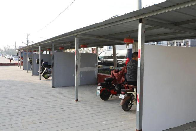 顺义为这类电动自行车棚加装真实版“防火墙”(图3)