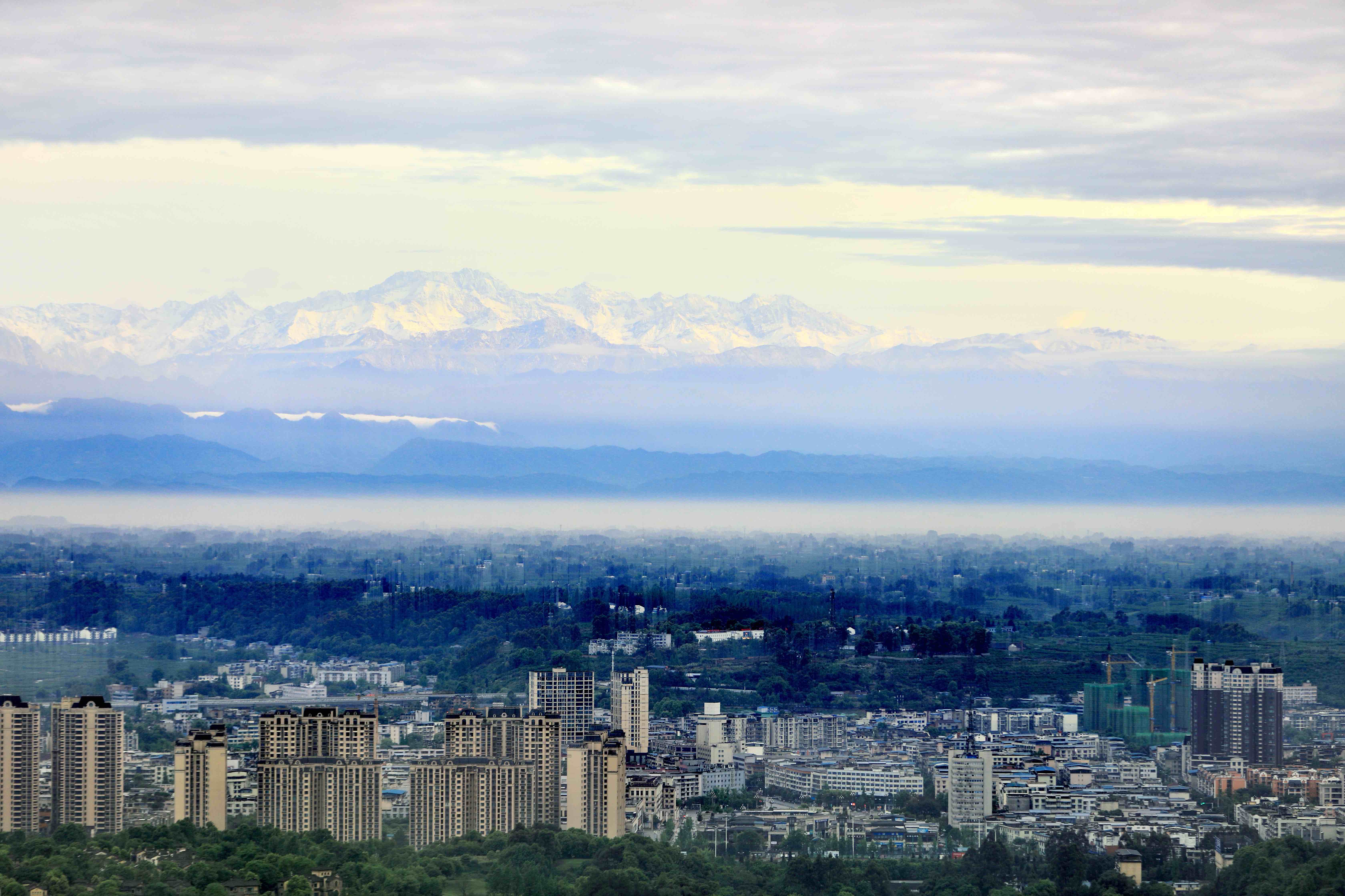 成都出台11条举措加快推进重点项目建设(图1)