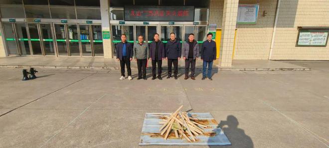 光山县槐店乡：开展消防安全演练筑牢校园防火墙(图4)