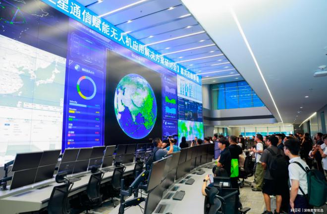 网翎在深发布国内首套“卫星通信赋能无人机全场景通信解决方案”(图1)