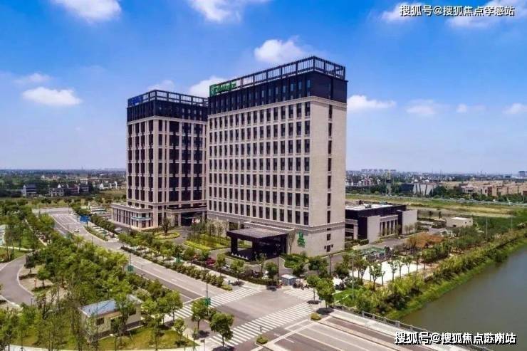 云湖壹号(云湖壹号售楼处)首页网站-售楼处欢迎您-楼盘详情-户型配套-位置(图6)