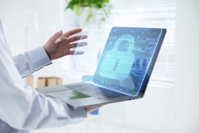 智观天下丨携手共筑网络安全“防火墙”(图1)