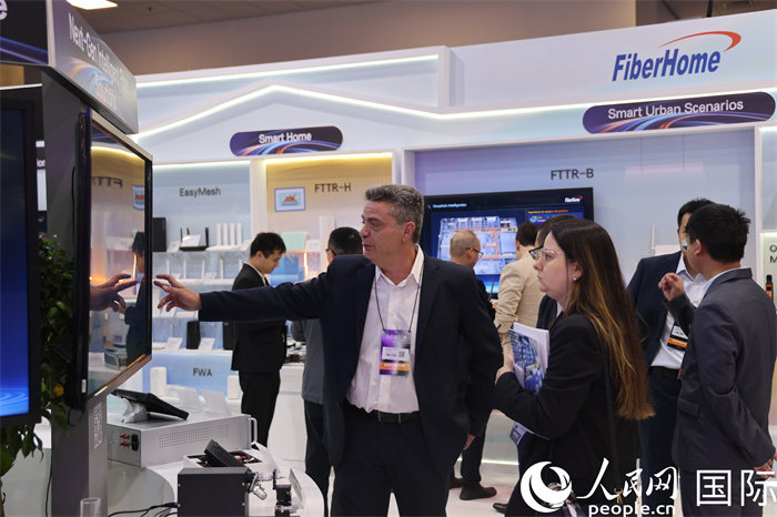 中国企业亮相第30届圣保罗通信展(图2)